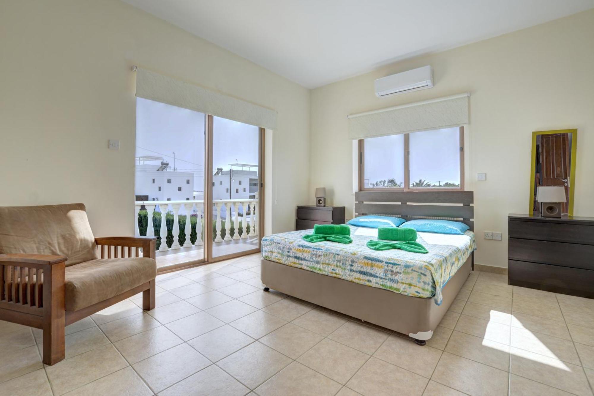 Villa Eva Ayia Napa Exteriör bild
