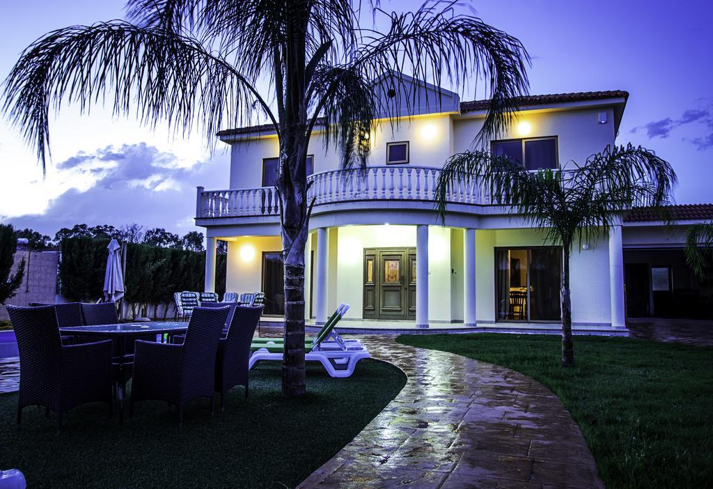 Villa Eva Ayia Napa Exteriör bild