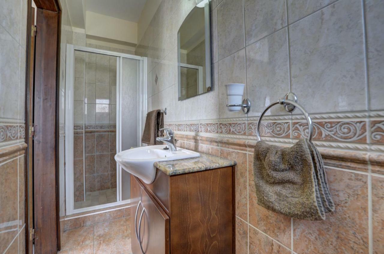 Villa Eva Ayia Napa Exteriör bild