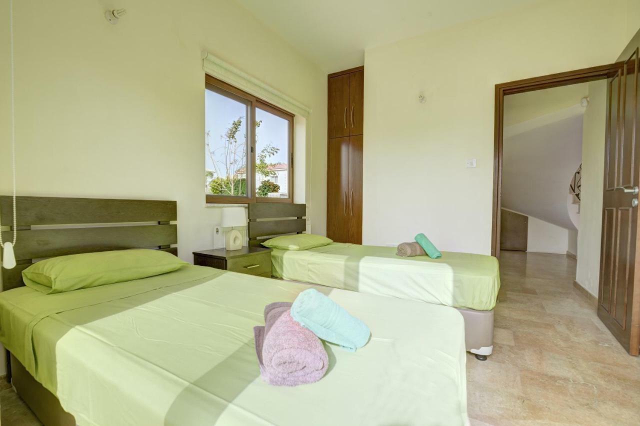Villa Eva Ayia Napa Exteriör bild
