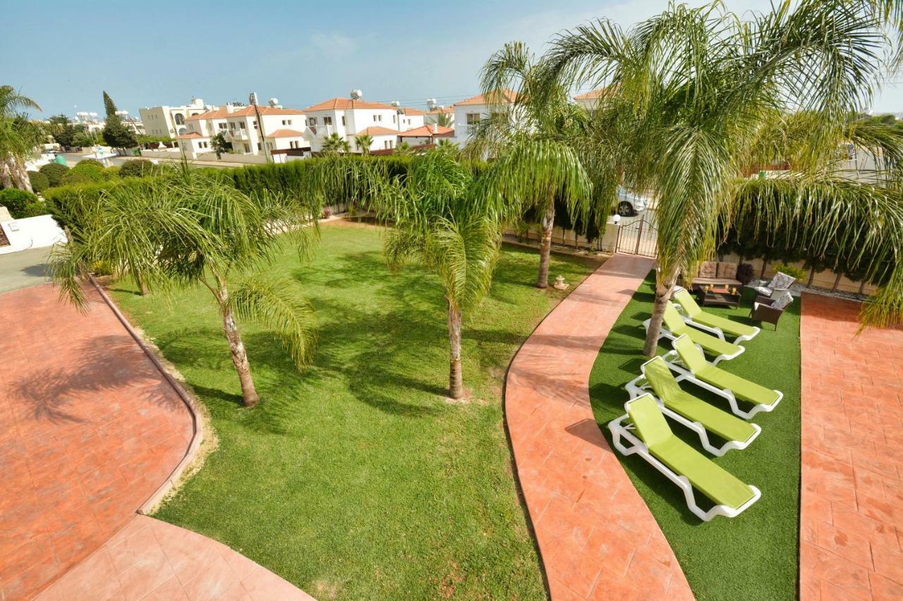 Villa Eva Ayia Napa Exteriör bild