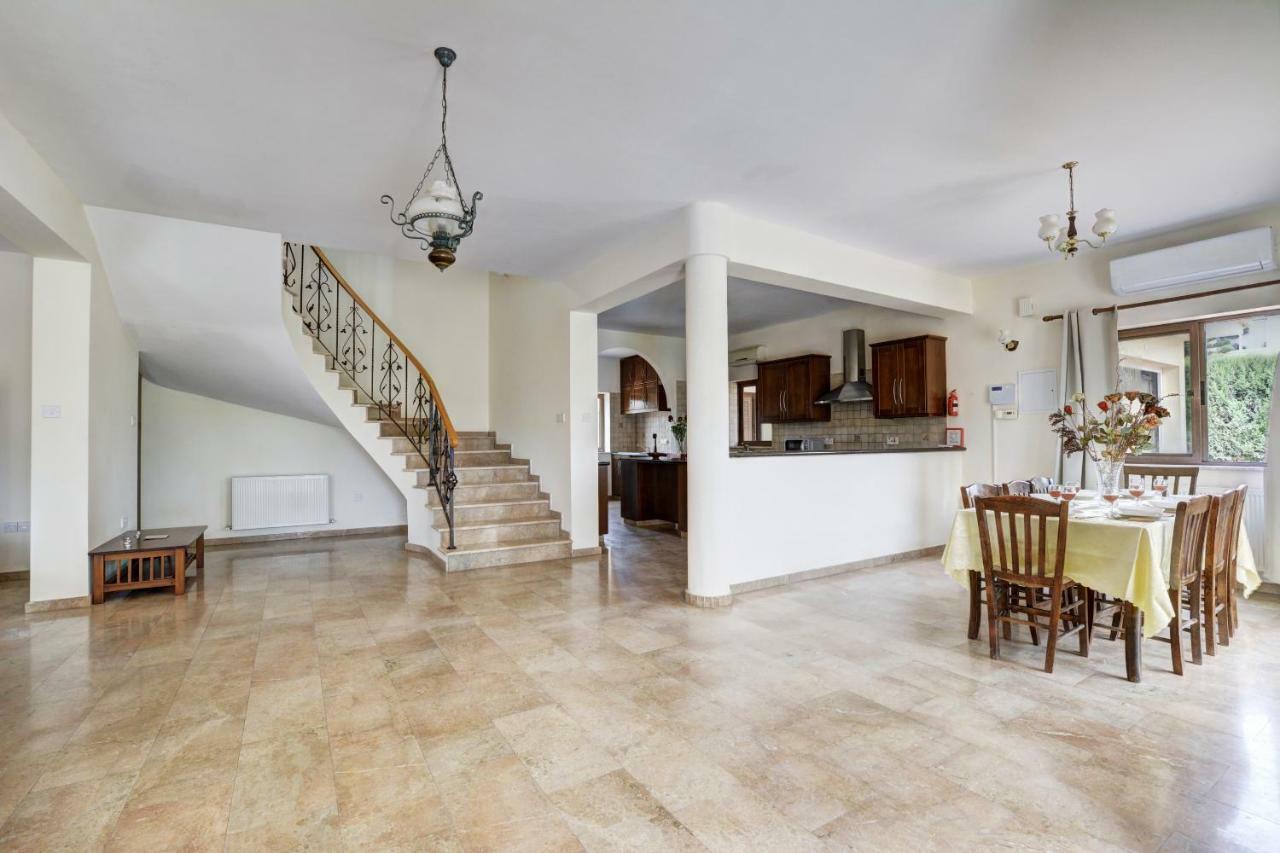 Villa Eva Ayia Napa Exteriör bild